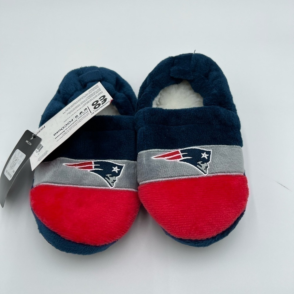 FOCO Boy's NFL Team Logo Plush Kid's Slippers NWT